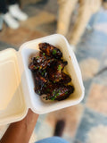 BBQ WINGS: 6 WINGS